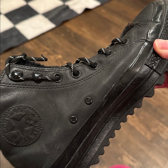Black Leather/ fur   Converse - Picture 10 of 16